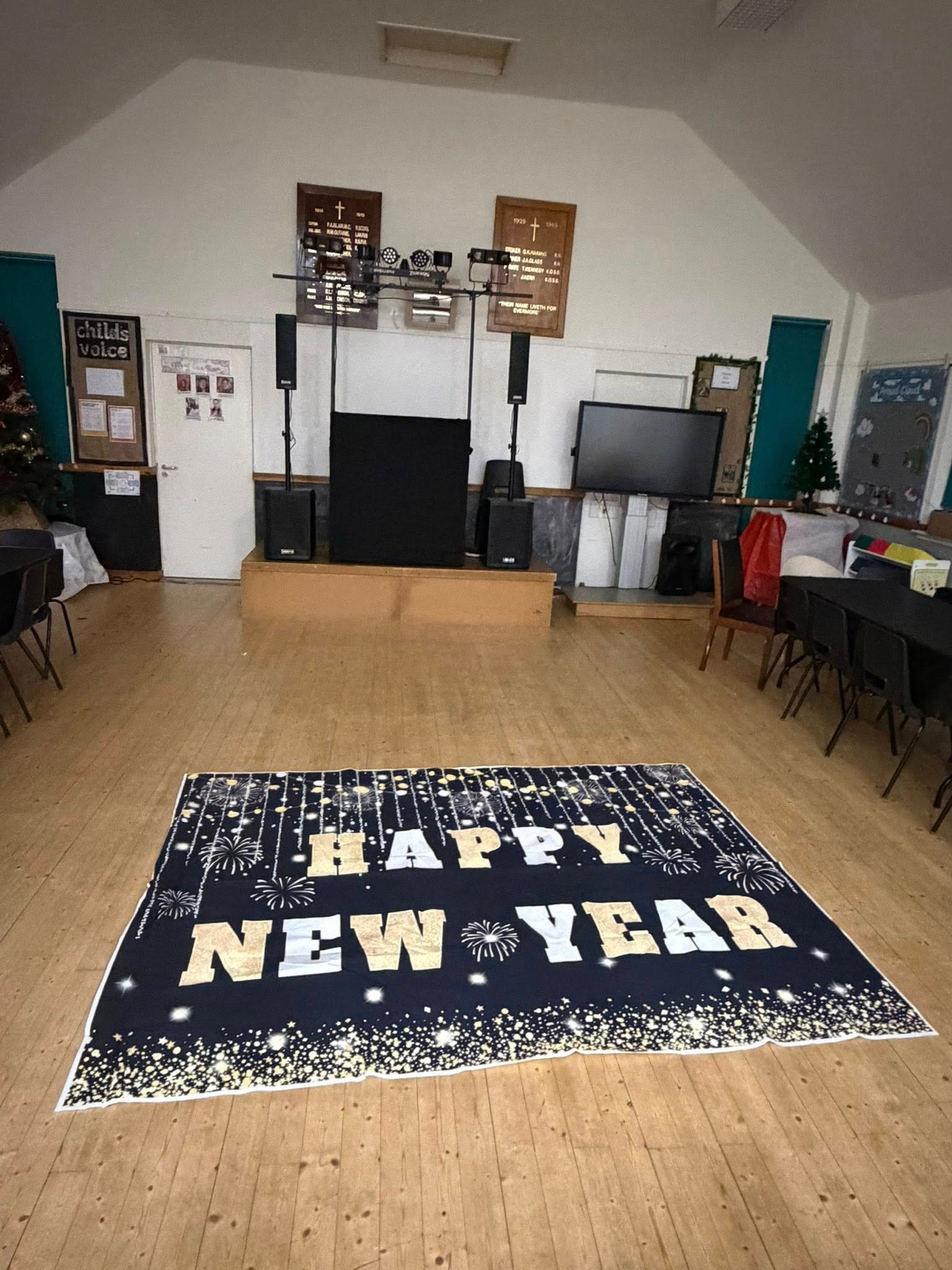 Illuminated Beats Mobile Disco - Professional DJ setup with lighting and sound system